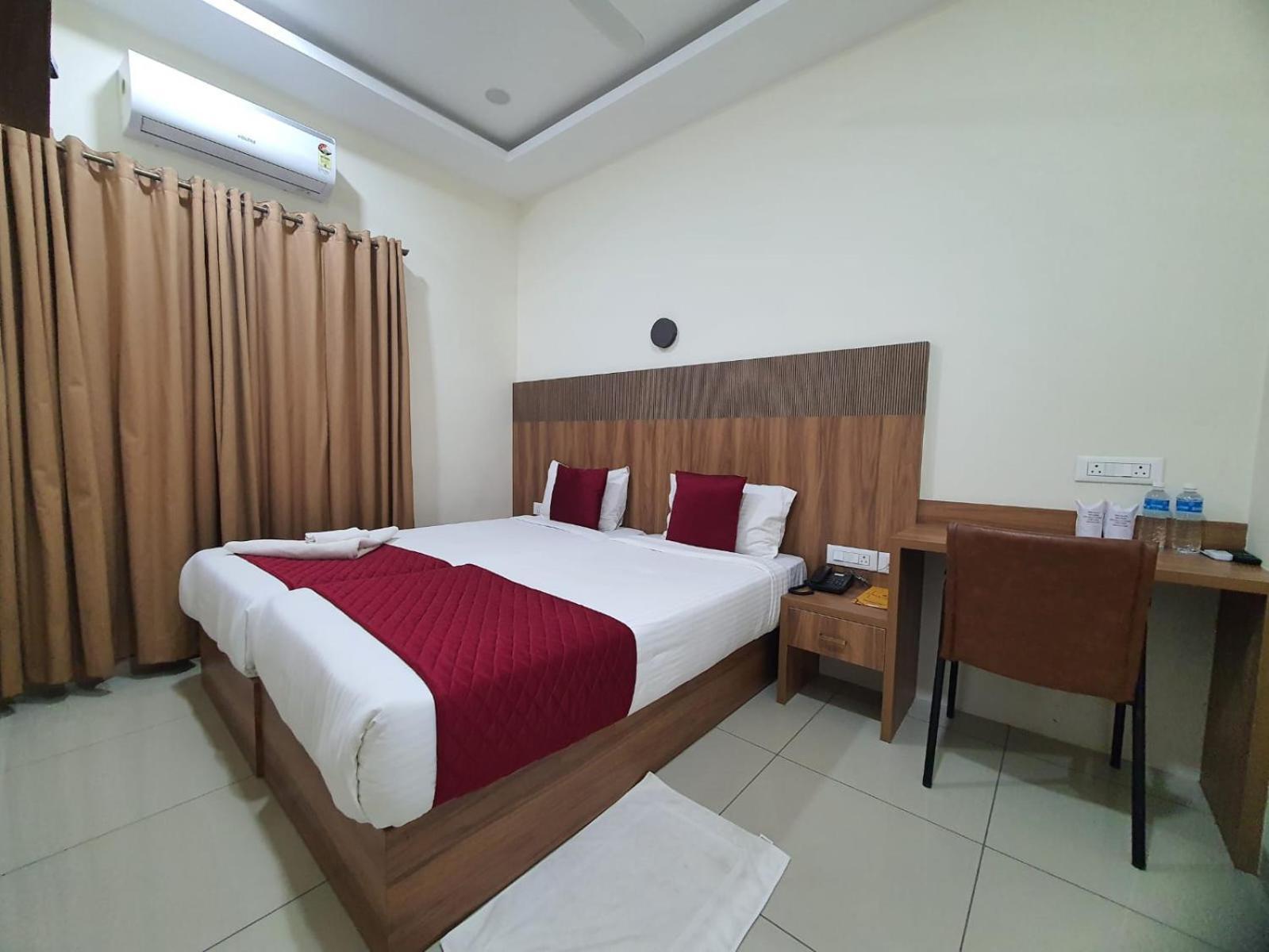 Hotel Deepakam Inn Palakkad Εξωτερικό φωτογραφία