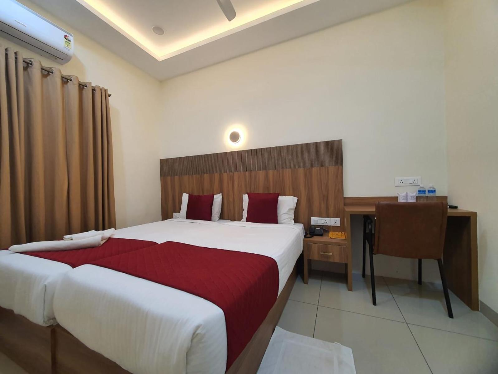 Hotel Deepakam Inn Palakkad Εξωτερικό φωτογραφία