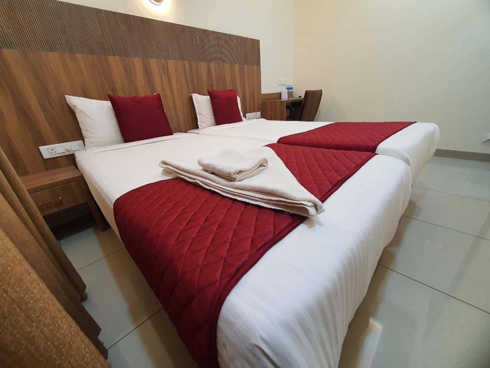 Hotel Deepakam Inn Palakkad Εξωτερικό φωτογραφία