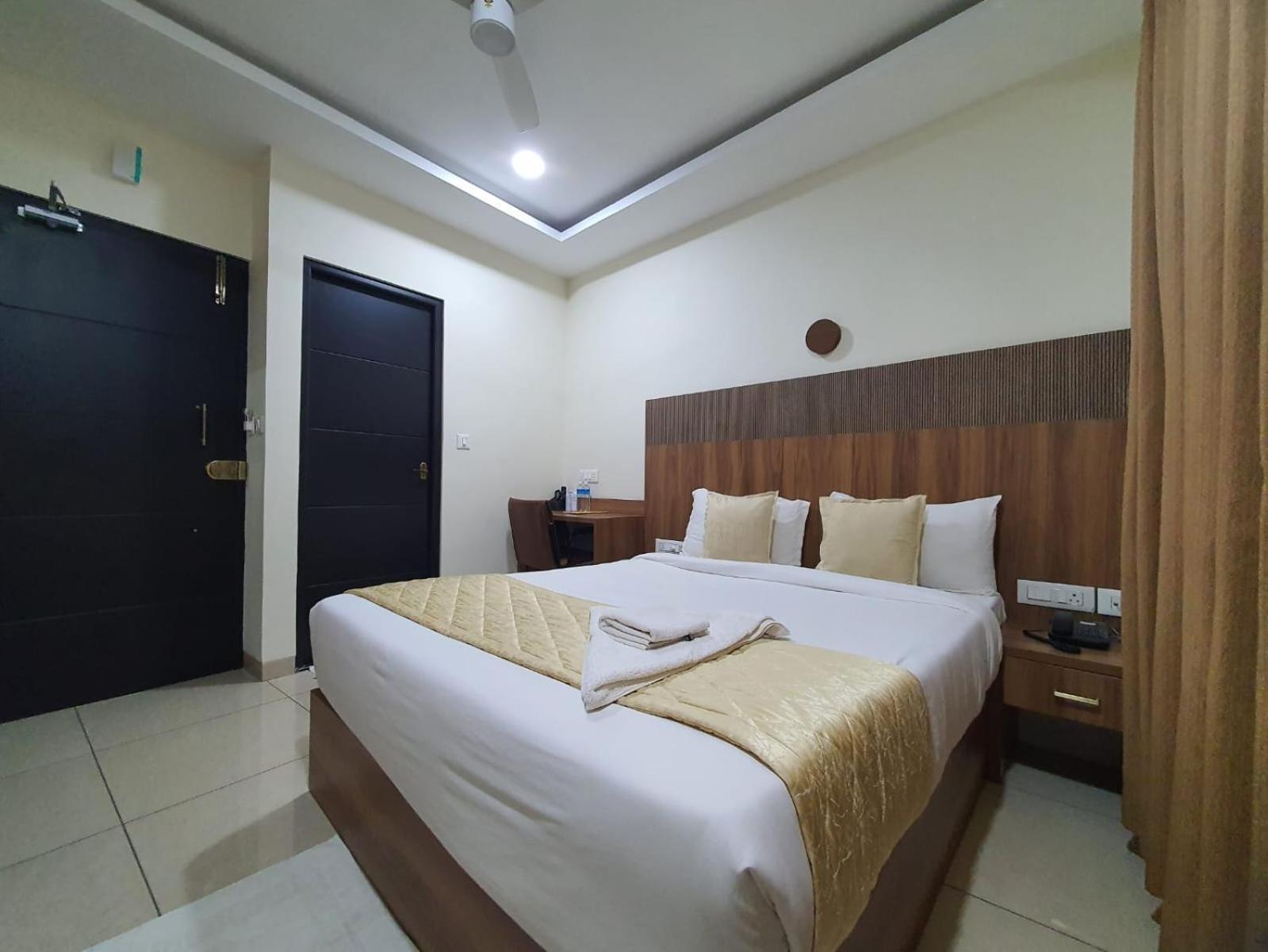Hotel Deepakam Inn Palakkad Εξωτερικό φωτογραφία