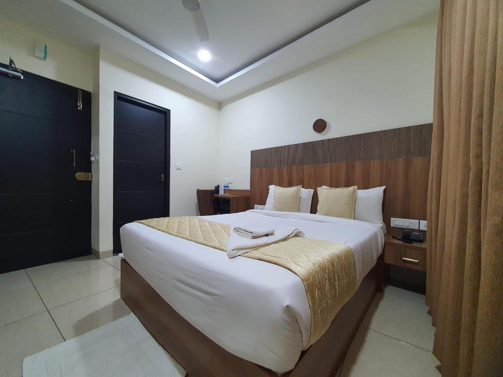 Hotel Deepakam Inn Palakkad Εξωτερικό φωτογραφία