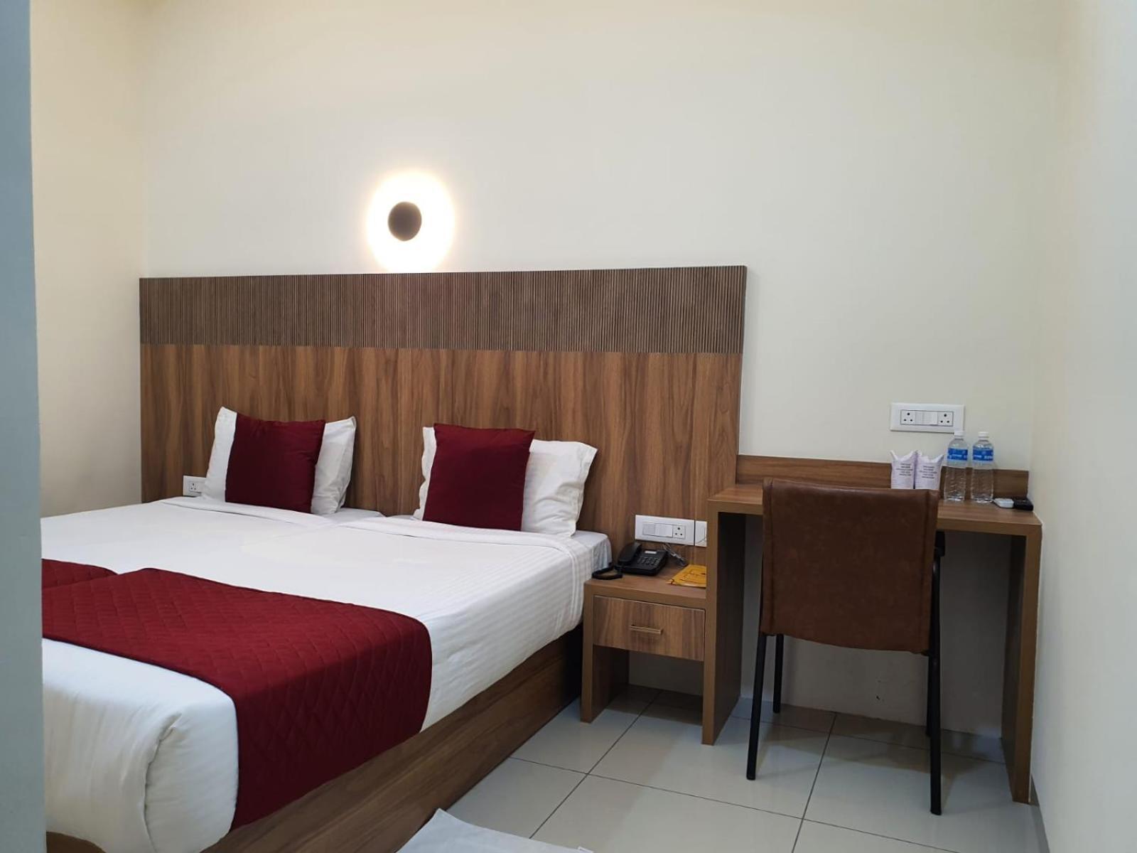 Hotel Deepakam Inn Palakkad Εξωτερικό φωτογραφία
