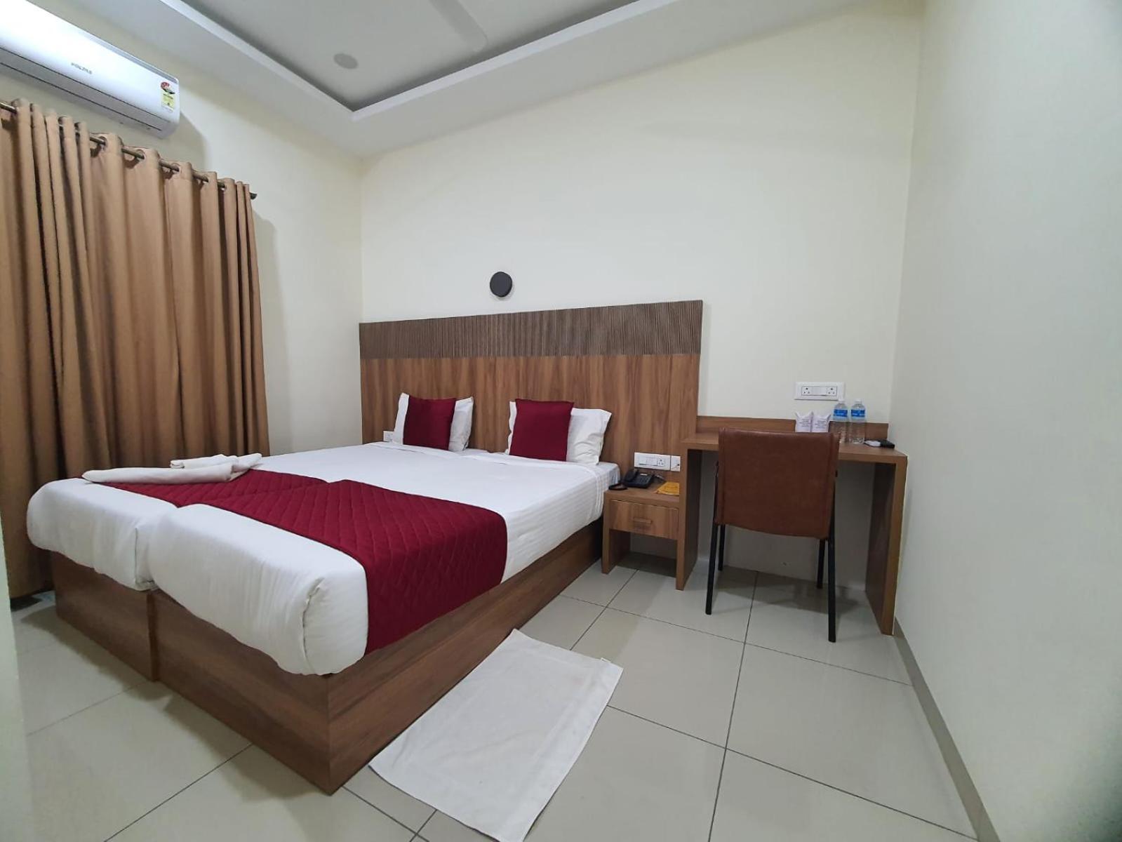 Hotel Deepakam Inn Palakkad Εξωτερικό φωτογραφία