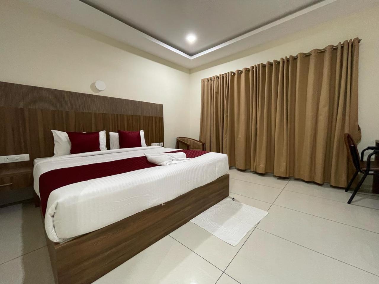 Hotel Deepakam Inn Palakkad Εξωτερικό φωτογραφία