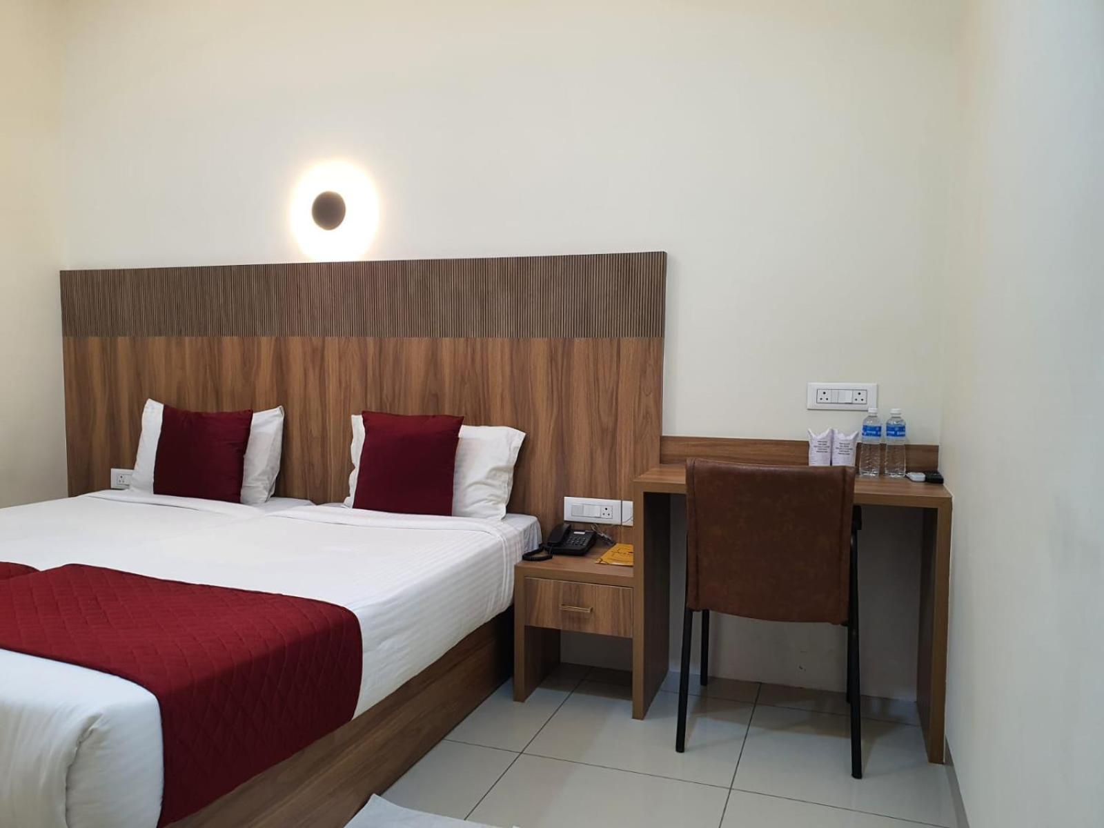 Hotel Deepakam Inn Palakkad Εξωτερικό φωτογραφία
