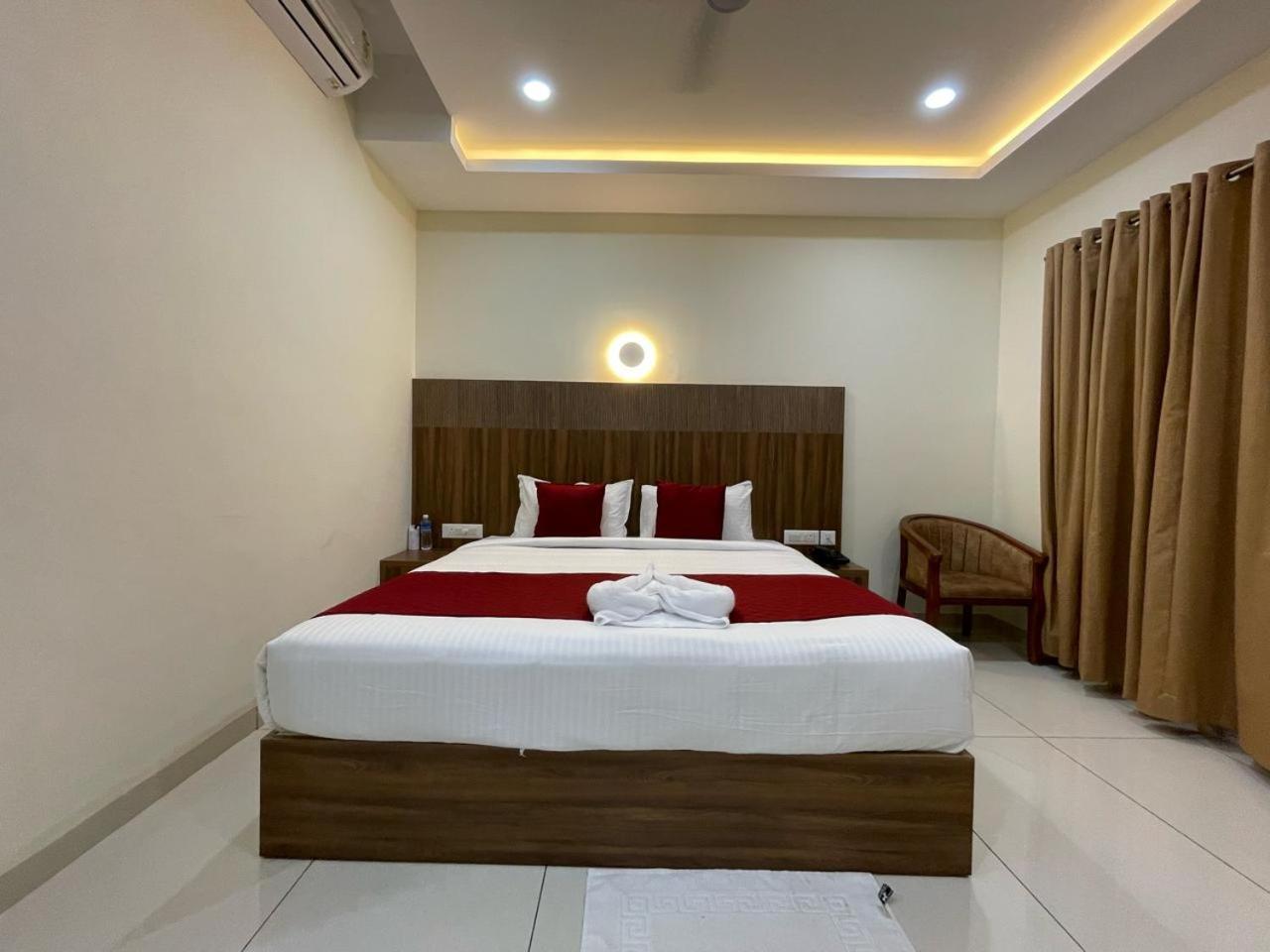 Hotel Deepakam Inn Palakkad Εξωτερικό φωτογραφία