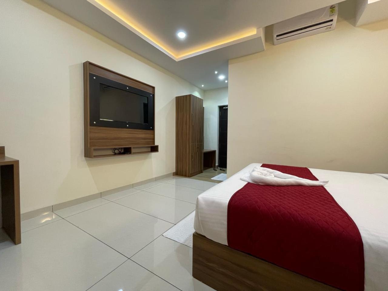 Hotel Deepakam Inn Palakkad Εξωτερικό φωτογραφία